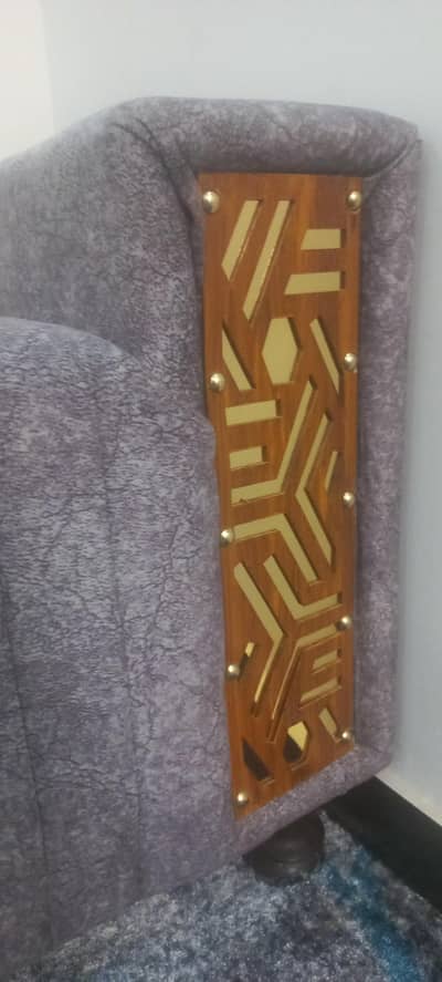 settee arm or Jeffery new design