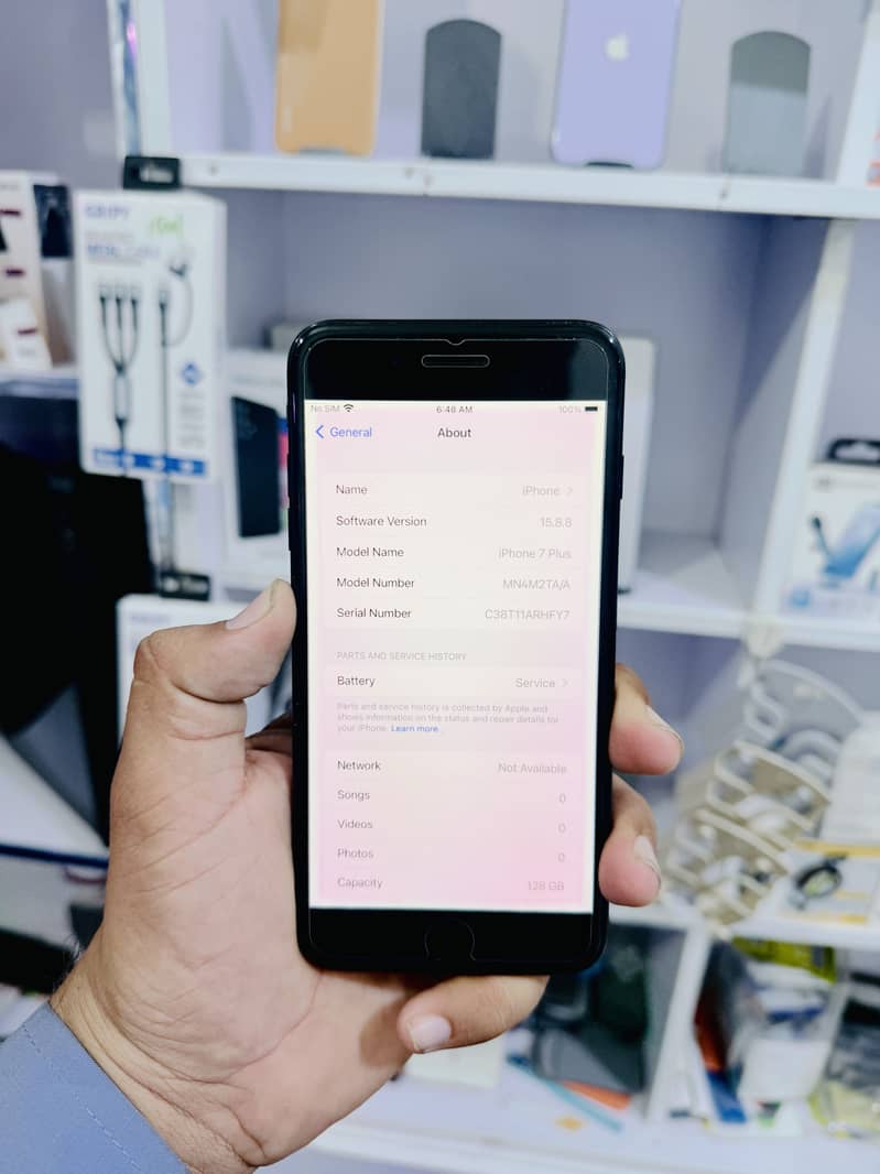 Apple iPhone 7 Plus 3