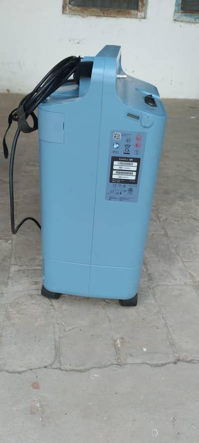 oxygen machine/concentrator