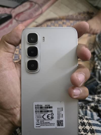 Infinix Hot 60i
