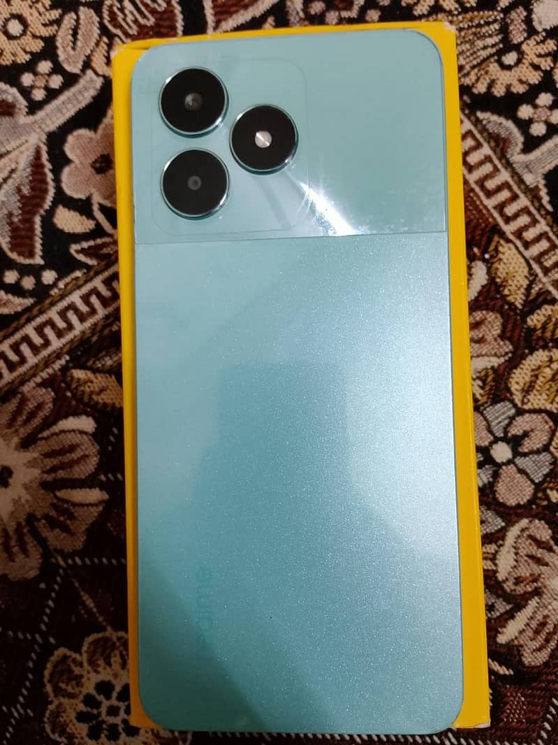 Realme C51 0