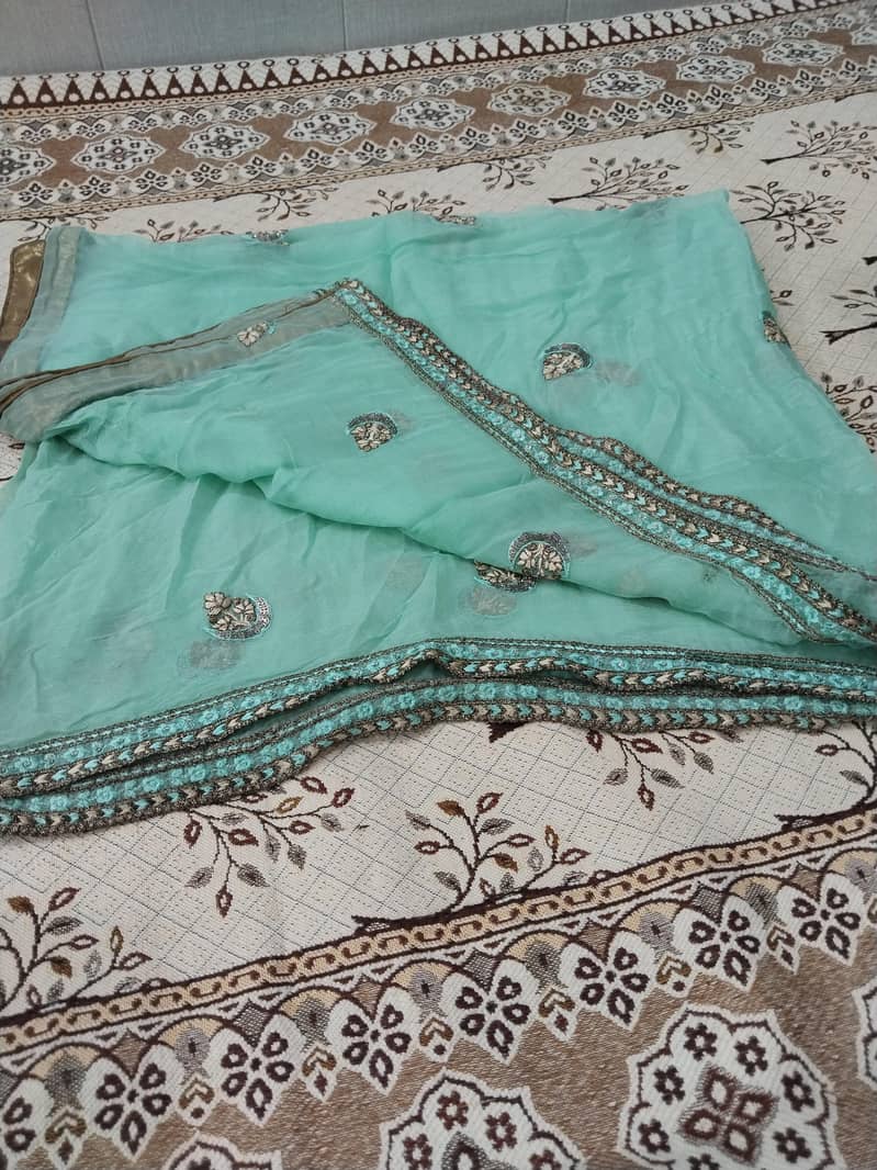 کم خرچ بالا نشیں ب۔بہترین سوٹ برائے فروخت 1