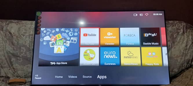 Tcl 50 inch 4k ultra hd led tv.