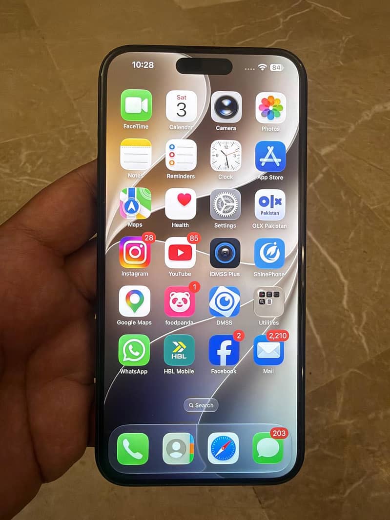 Apple iPhone 15 Pro Max 6