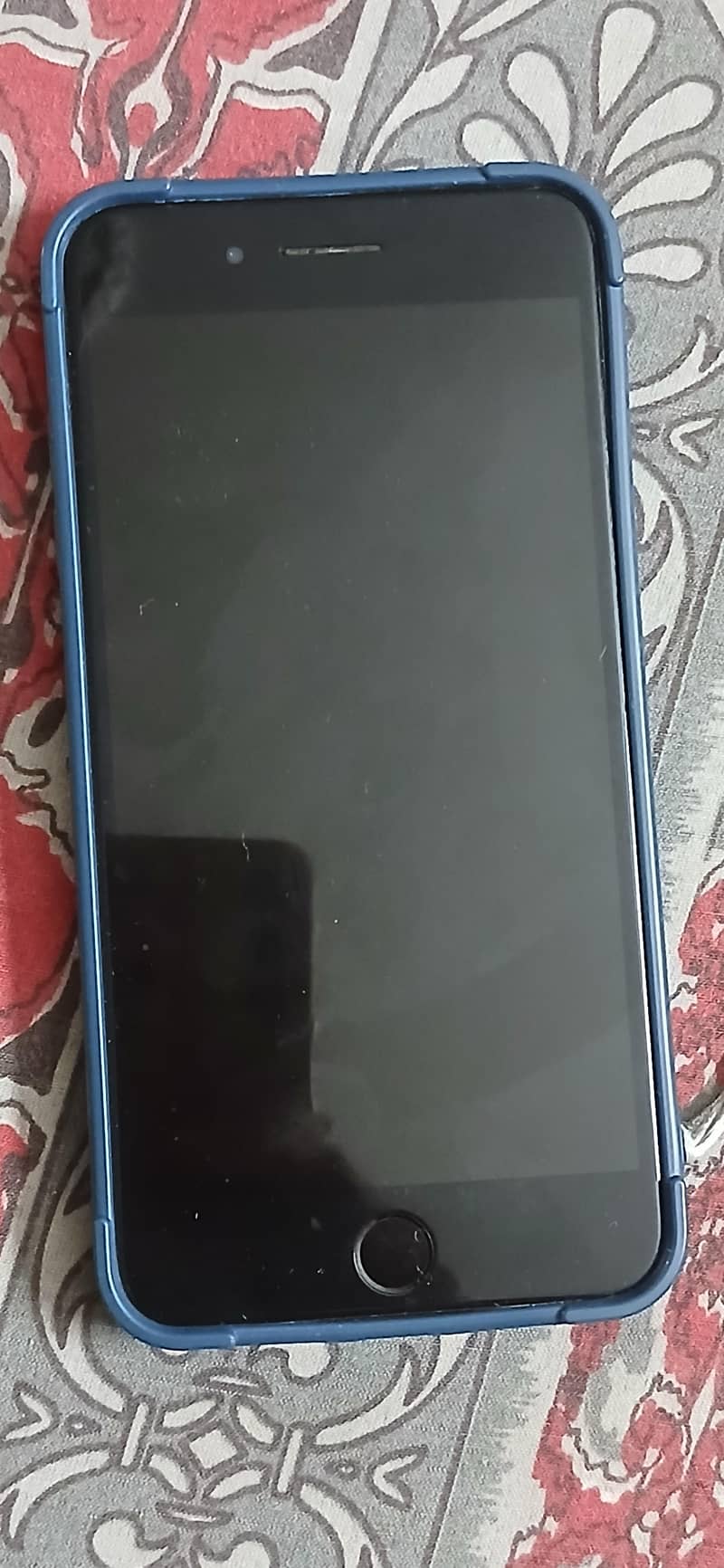Apple iPhone 8 Plus 1