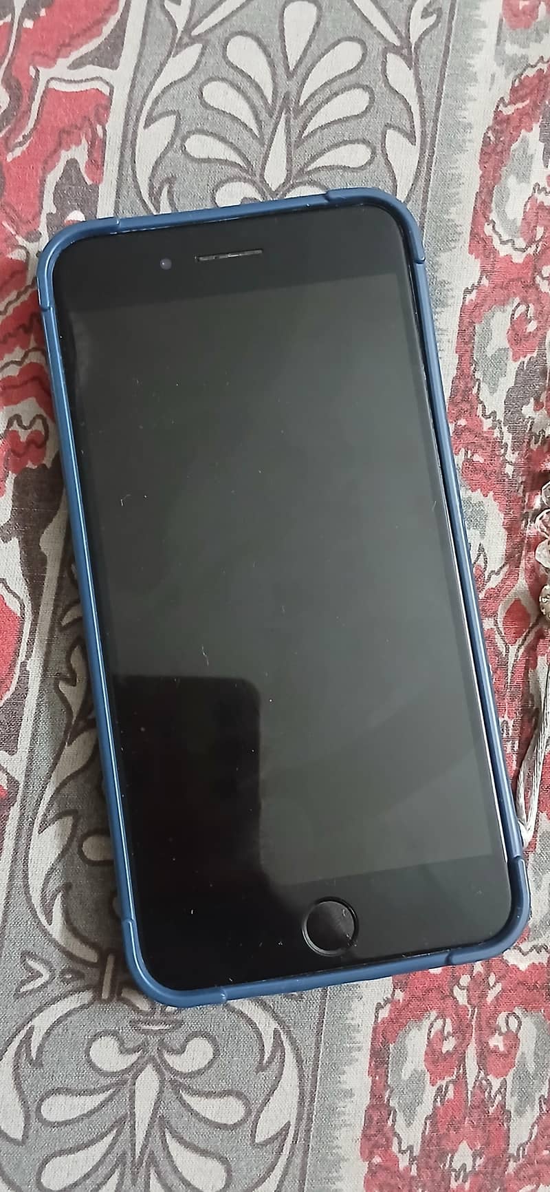 Apple iPhone 8 Plus 2