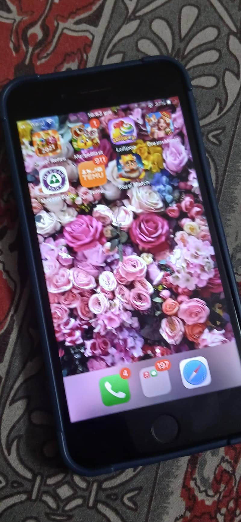 Apple iPhone 8 Plus 4