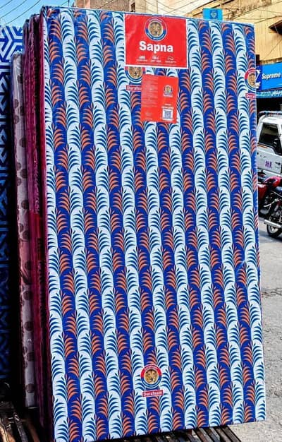 Single Mattress 72/36*4 Mega sale.