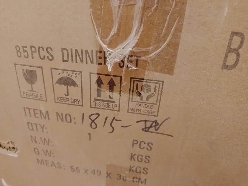 85 pcs dinner set 3