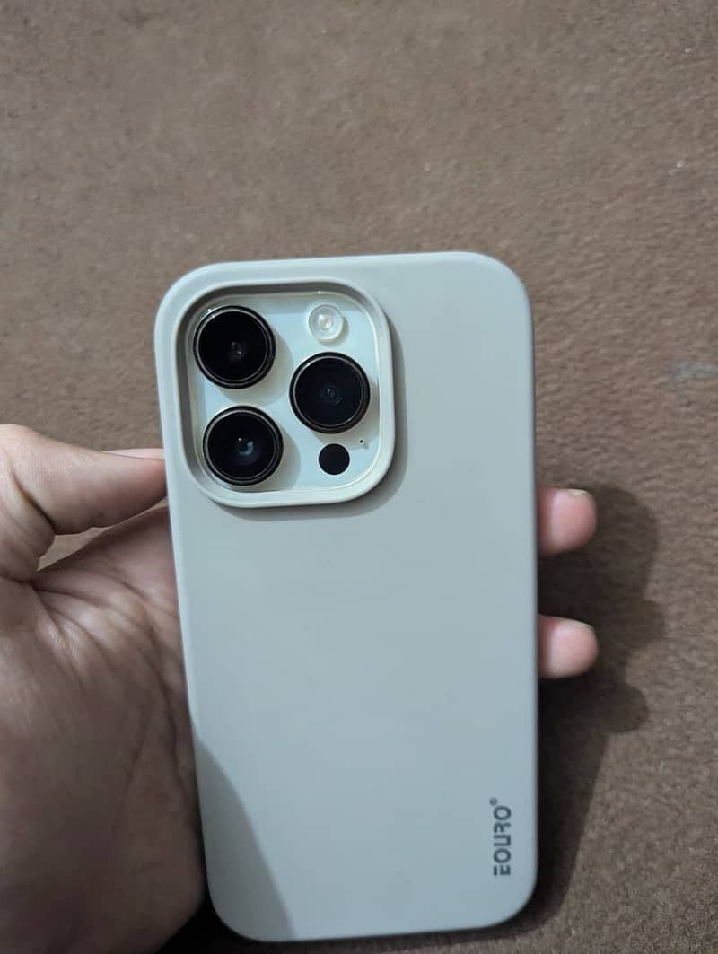Apple iPhone 14 Pro 4