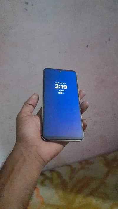 Realme 12 Plus.   only mobile hai 8+4. .  256gb pubg bast 60fps
