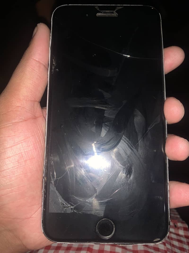 Apple iPhone 8 Plus 2
