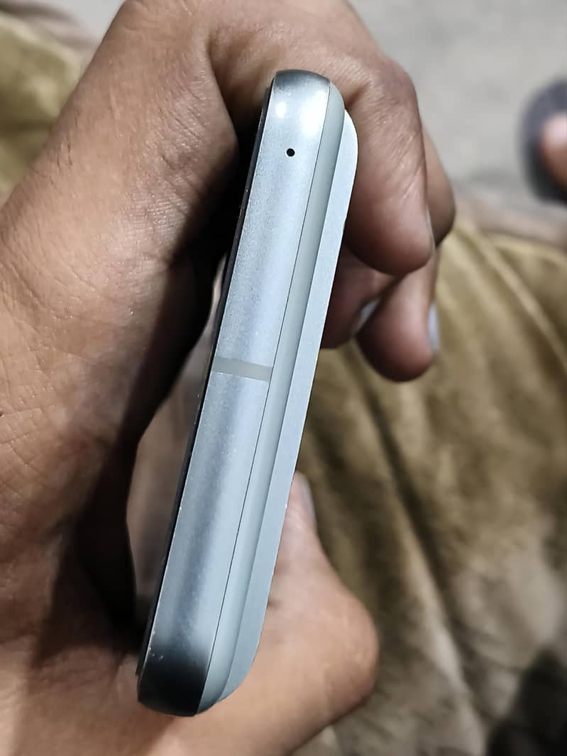 Google Pixel 8 raabta number 03289459564 1