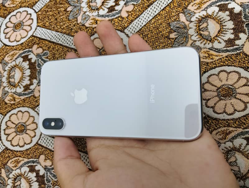 Apple iPhone X 1