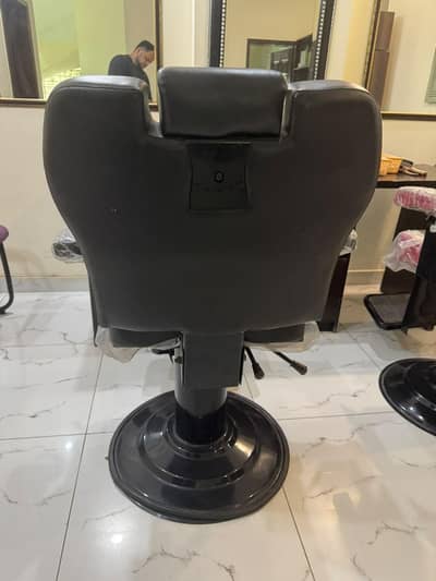 Cutting chairs & Washing unit