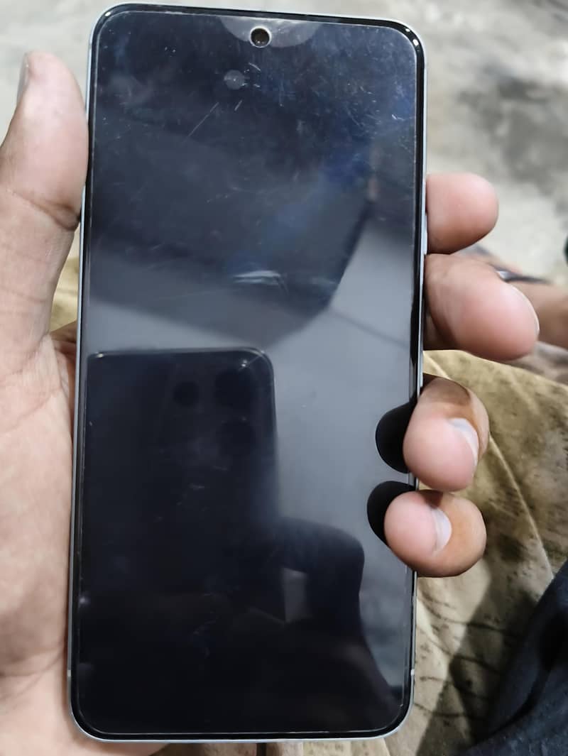 Google Pixel 8 2