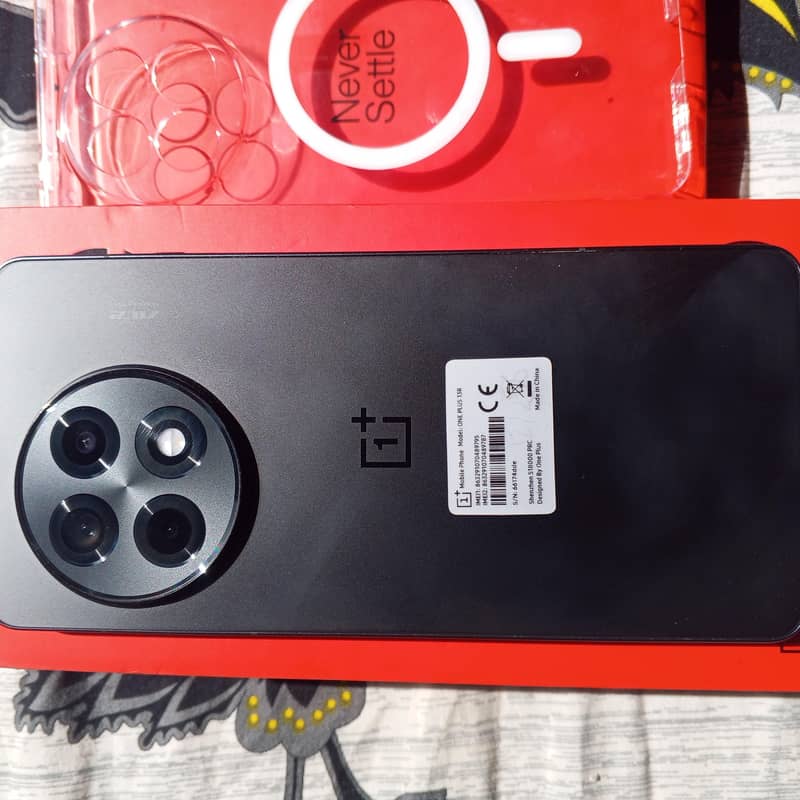 One Plus 13R /Aca 5 7