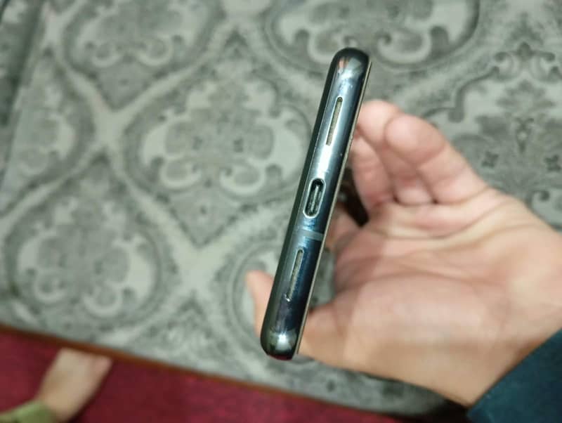 Google Pixel 8 Pro 5