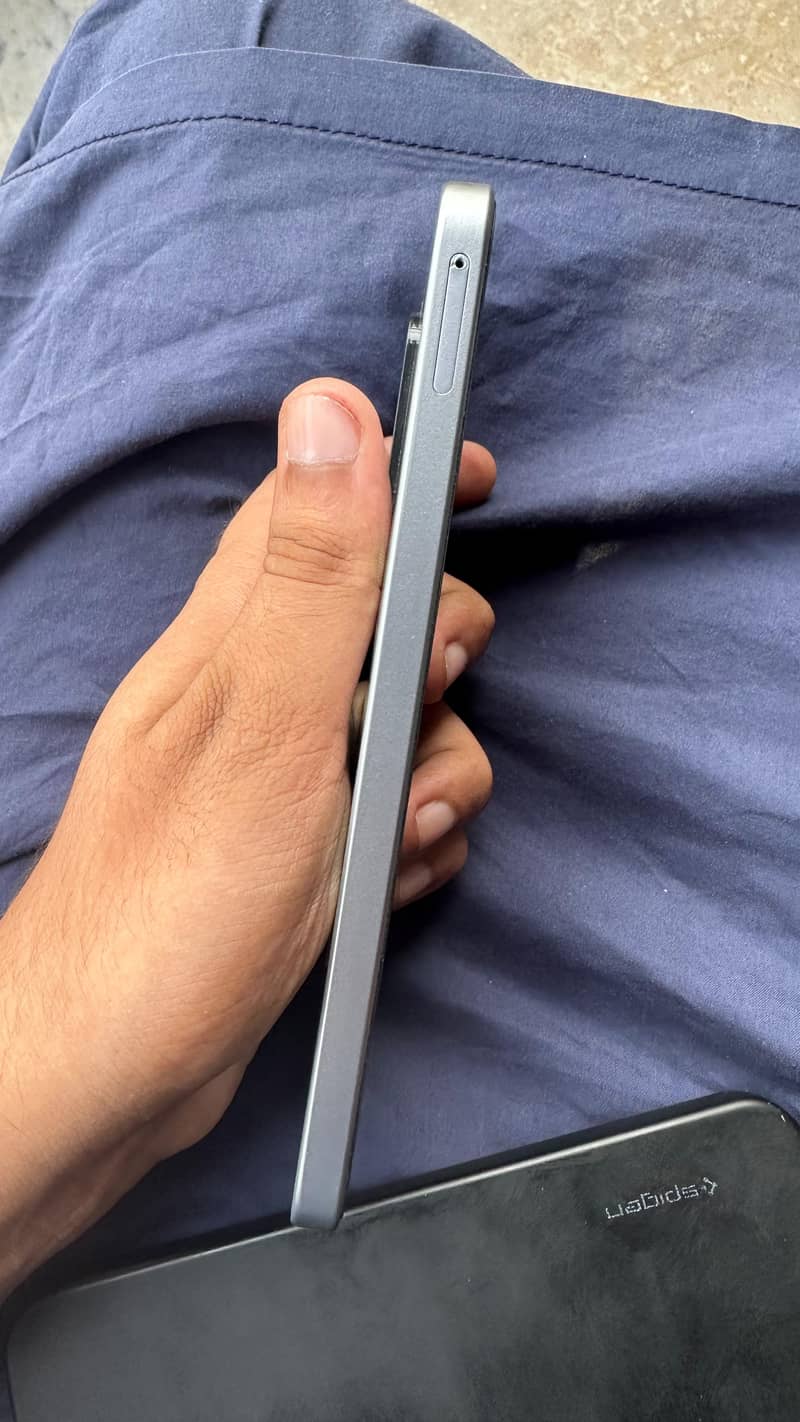 Samsung A17 1