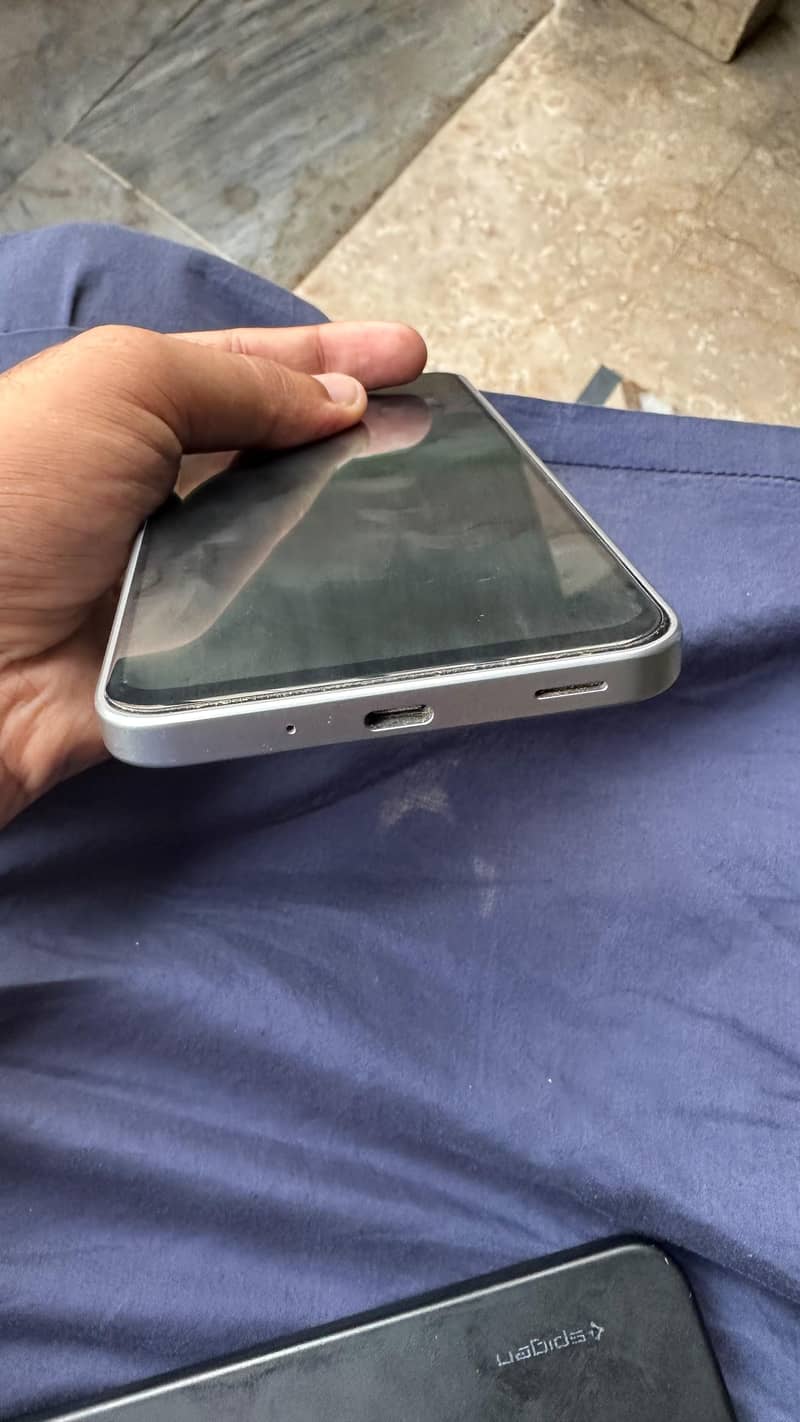 Samsung A17 4