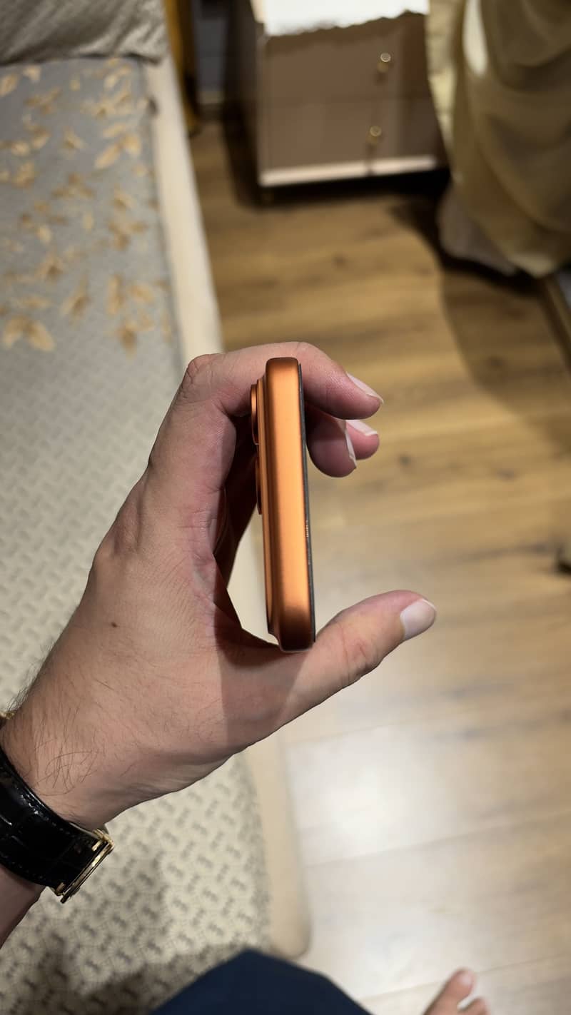 Apple iPhone 17 Pro Max 1