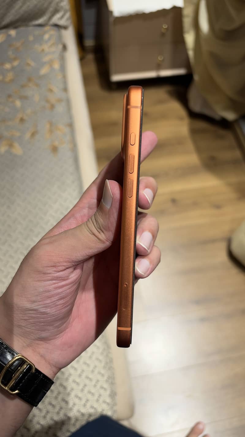 Apple iPhone 17 Pro Max 5