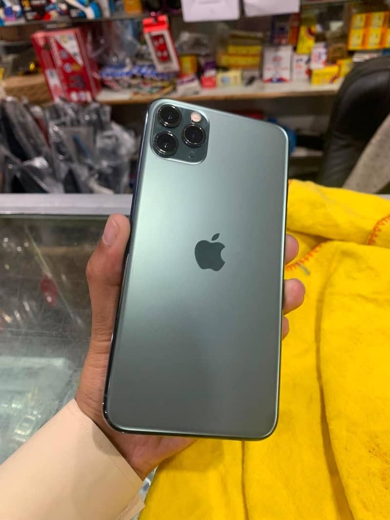 Apple iPhone 11 pro max 0