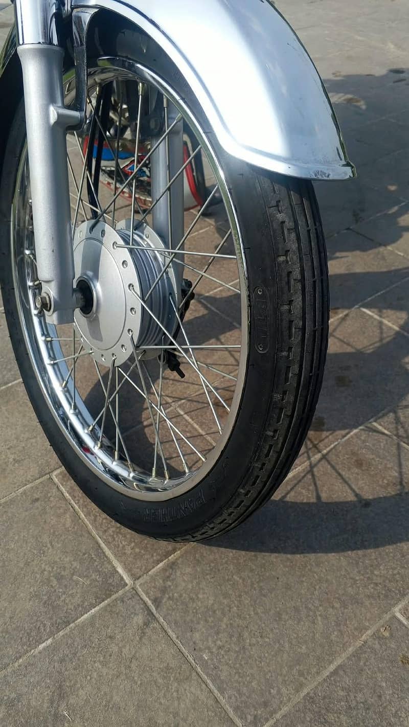 Honda CD 70 3
