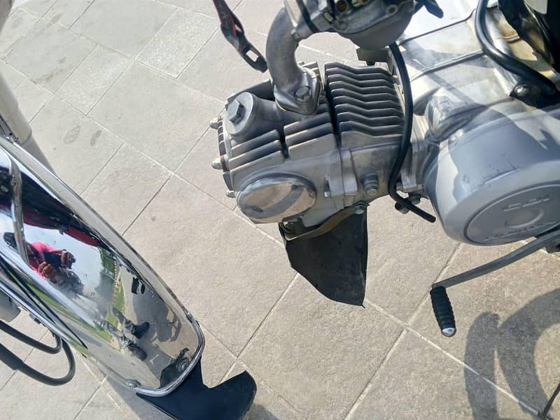 Honda CD 70 4