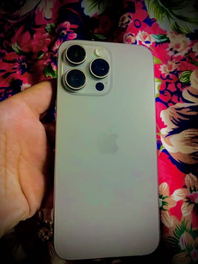 Apple iPhone 15 Pro Max