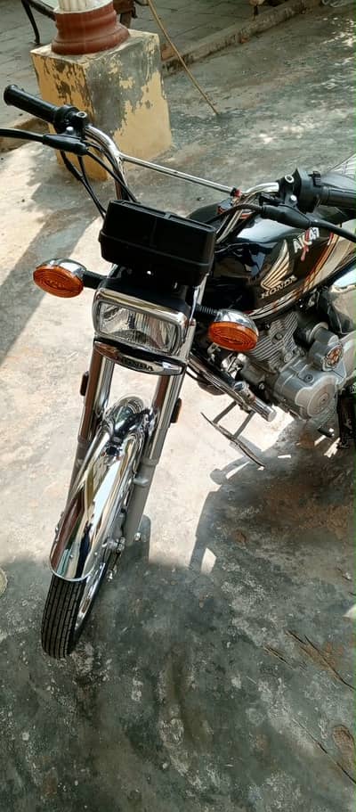 Honda 125 Self Start