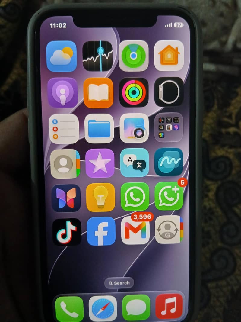 Apple iPhone 11 Pro 1