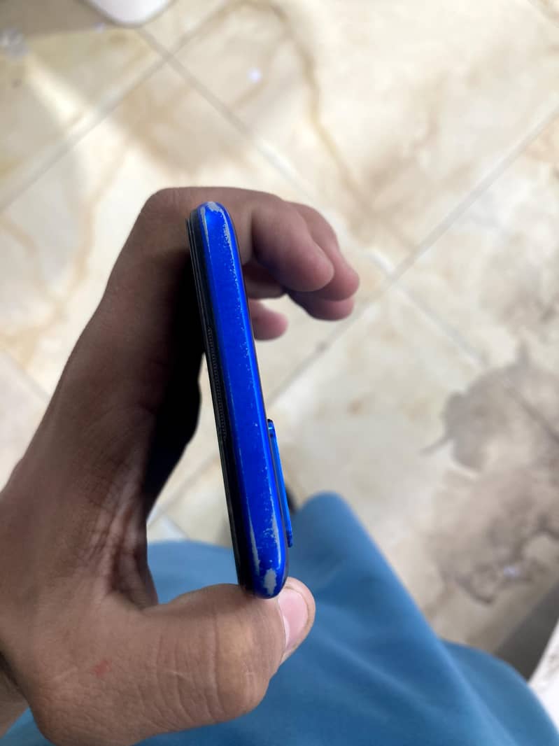 OPPO A54 0
