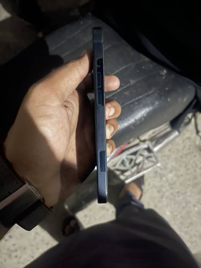 Iphone 13 2