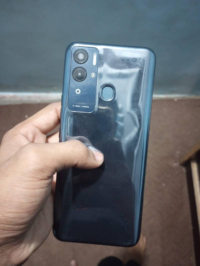Tecno pova 12