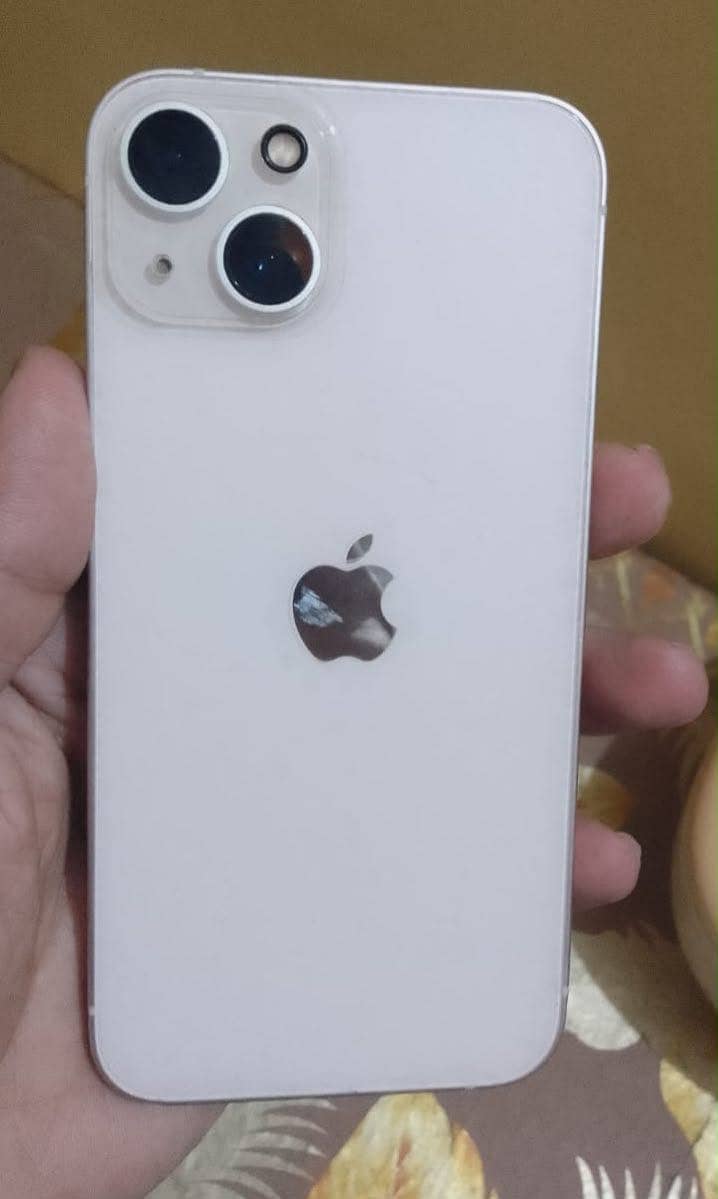 Apple iPhone 13 3