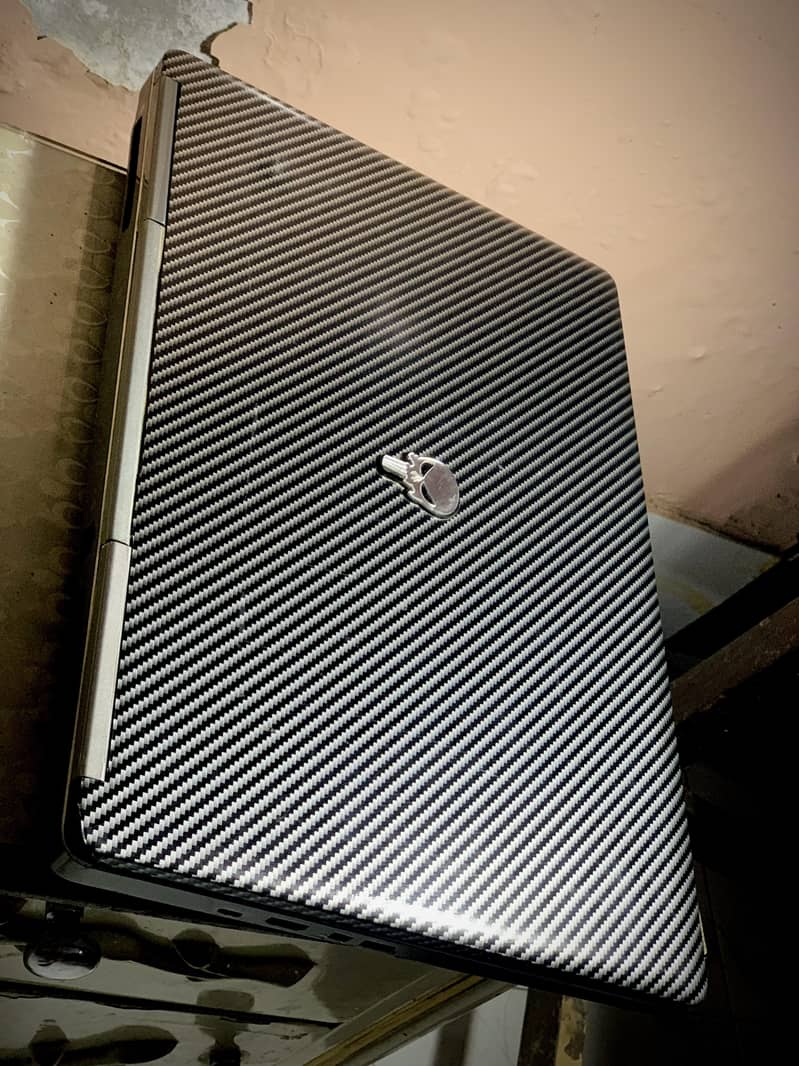 Dell precision 7720 10