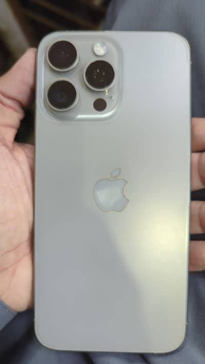 Apple iPhone 15 Pro Max