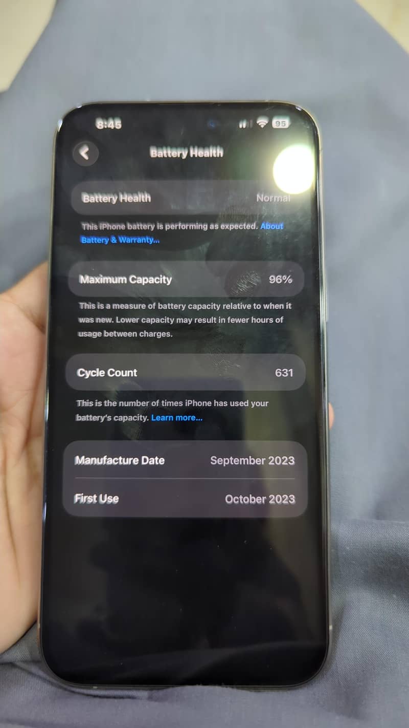 Apple iPhone 15 Pro Max 1