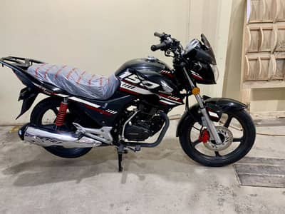 Honda CB 150F