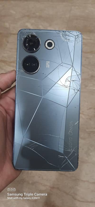 Tecno CAMON 20