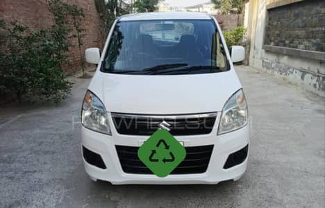 Suzuki Wagon R VXL 2016 white