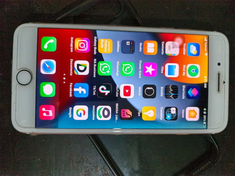 Apple iPhone 7 Plus 2