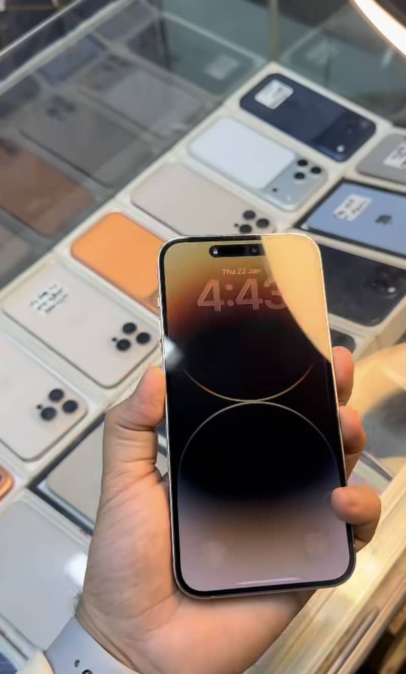 iPhone 14 Pro Max jv 1