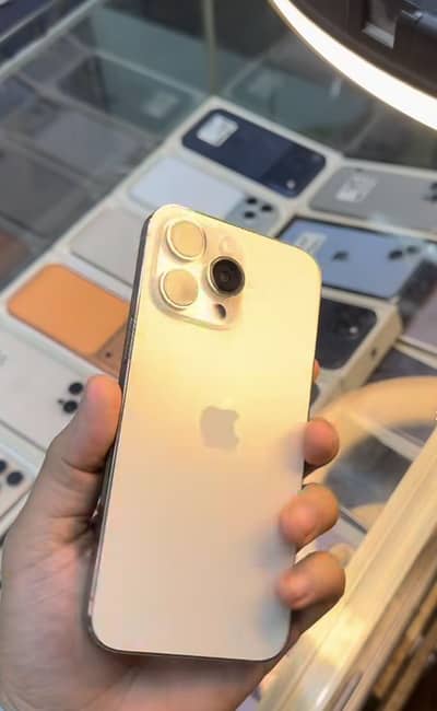 Apple iPhone 14 Pro Max jv