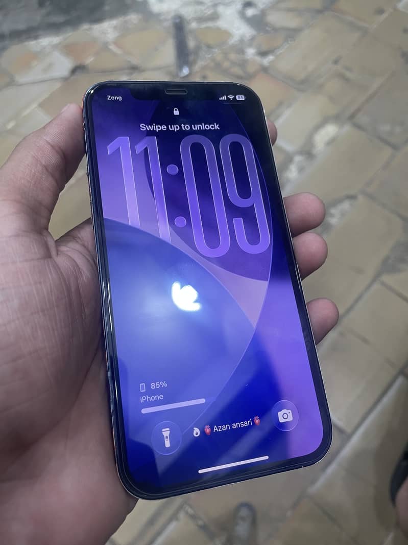 Apple iPhone 12 2