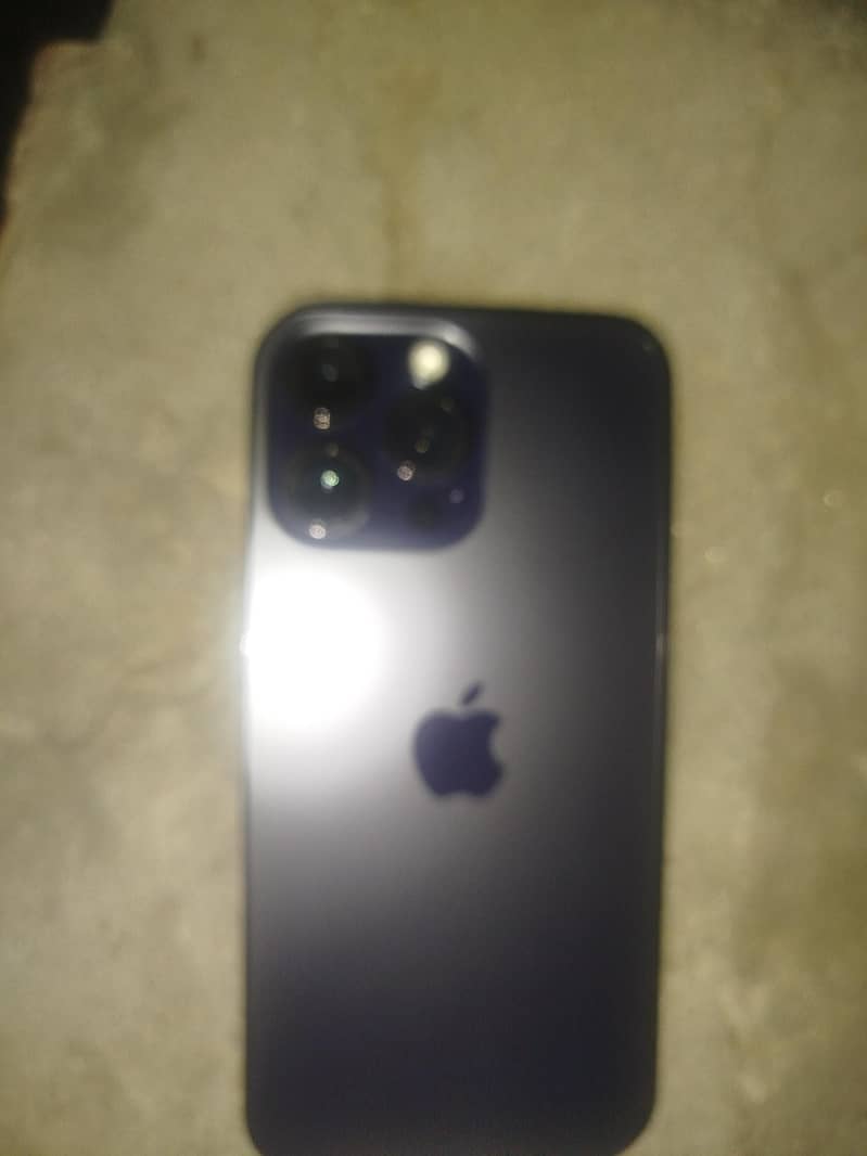 Apple iPhone 14 Pro Max 0