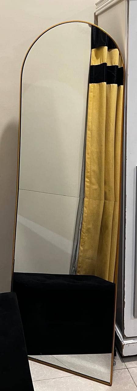 Mirror 0