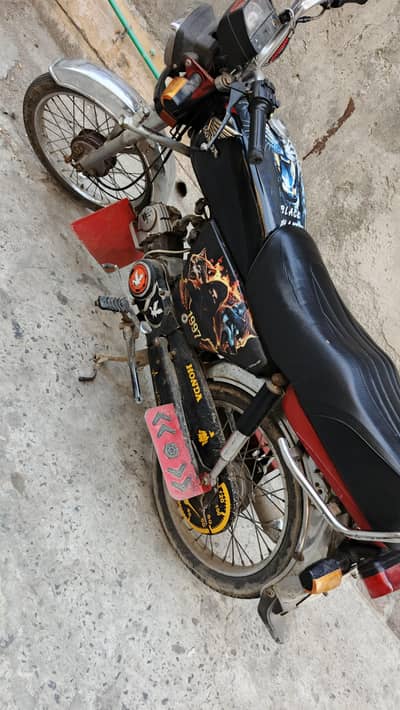 Honda CD 70 home use 13 model