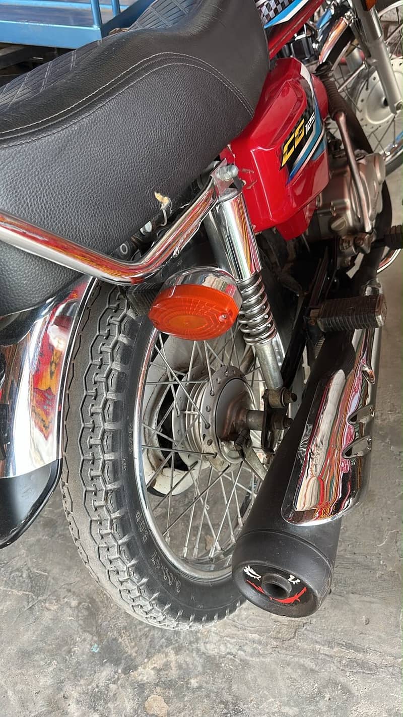 Honda CG125 new condition 3
